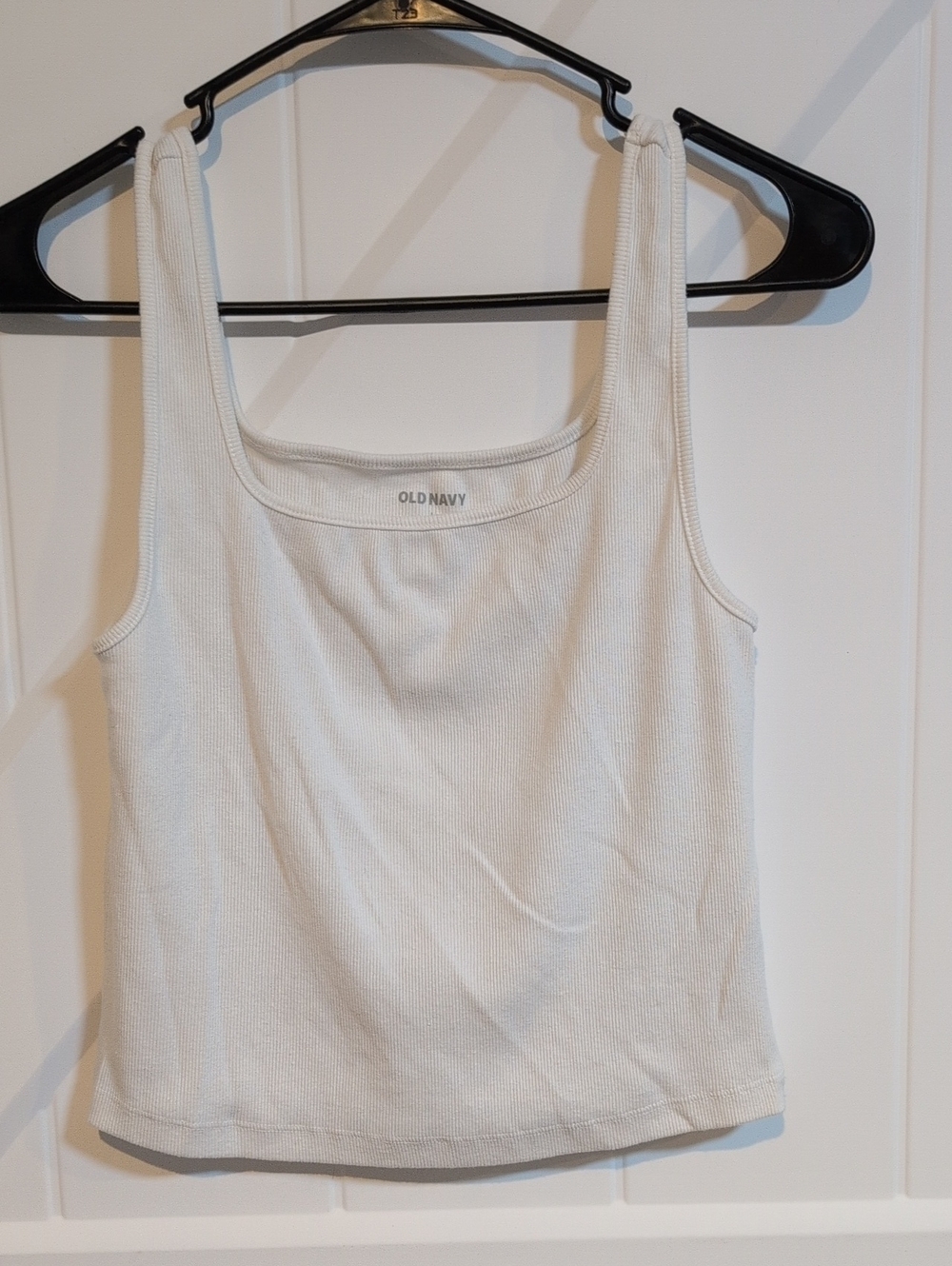 Old Navy Women's Cream Ribbed Square-Neck Tank Top